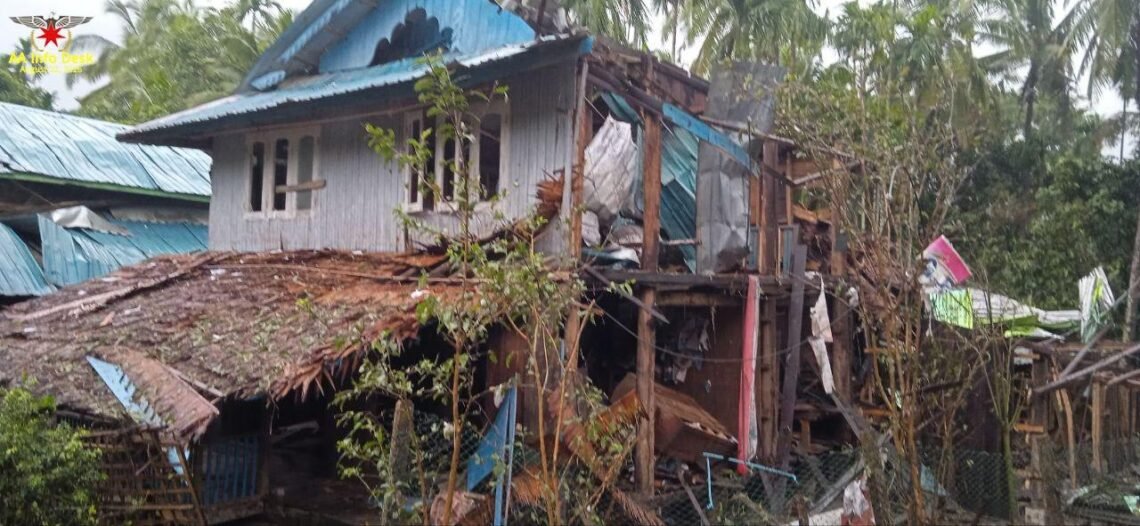 ဓာတ်ပုံ - အာရက္ခတပ်တော်(ပုံဟောင်း)