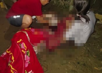 ဓာတ်ပုံ - အောက်တိုဘာလ ၃ ရက်၊ဒီနေ့ ရသေ့တောင်မြို့နယ်လေကြောင်းတိုက်ခိုက်ခံရပြီးနောက် သေဆုံး၊ဒဏ်ရာရ မြင်ကွင်း။