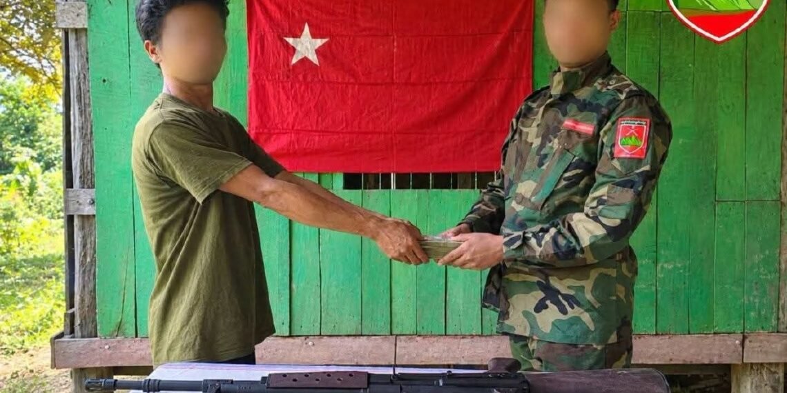 ဓာတ်ပုံ - တမူးခရိုင် အမှတ် ၆ တပ်ရင်း
