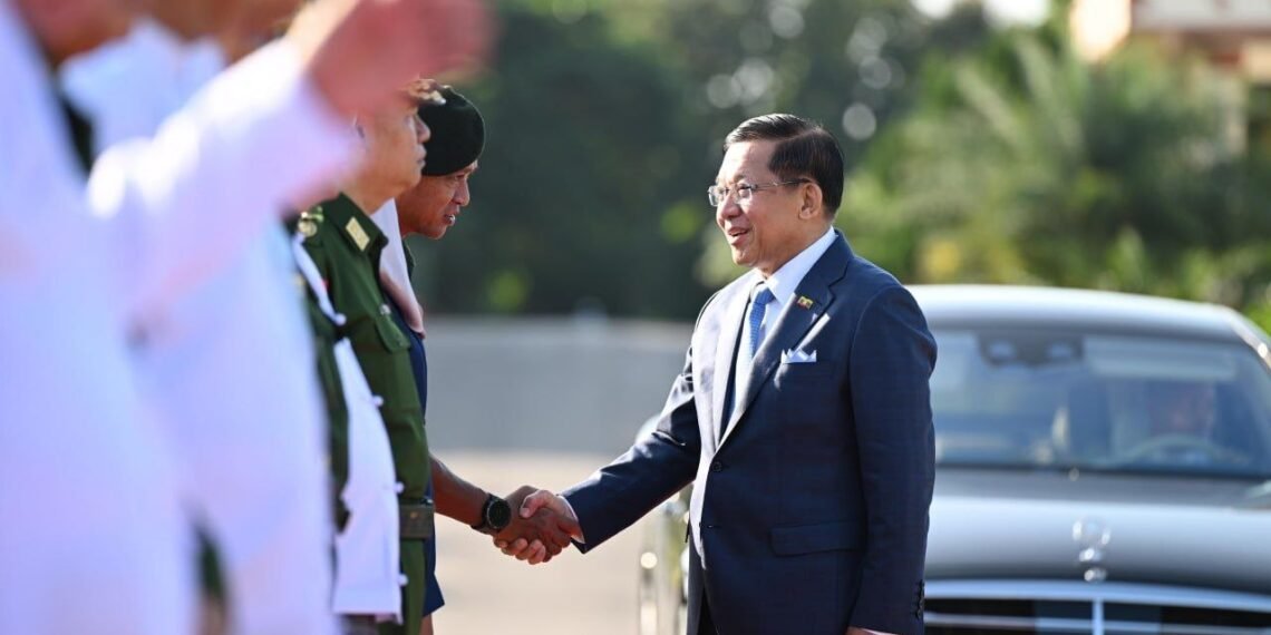 ဓာတ်ပုံ - အာဏာသိမ်းစစ်တပ်