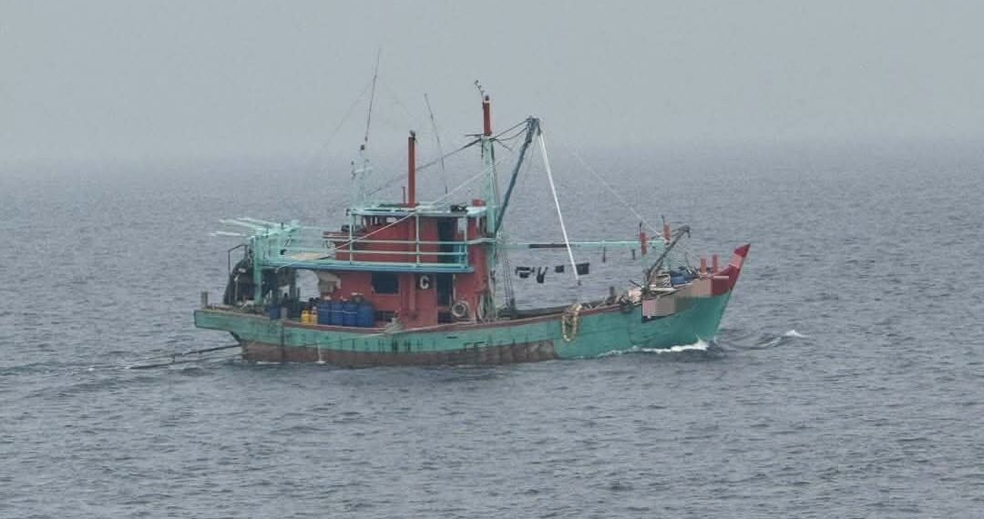 ဓာတ်ပုံ - Maritim Malaysia