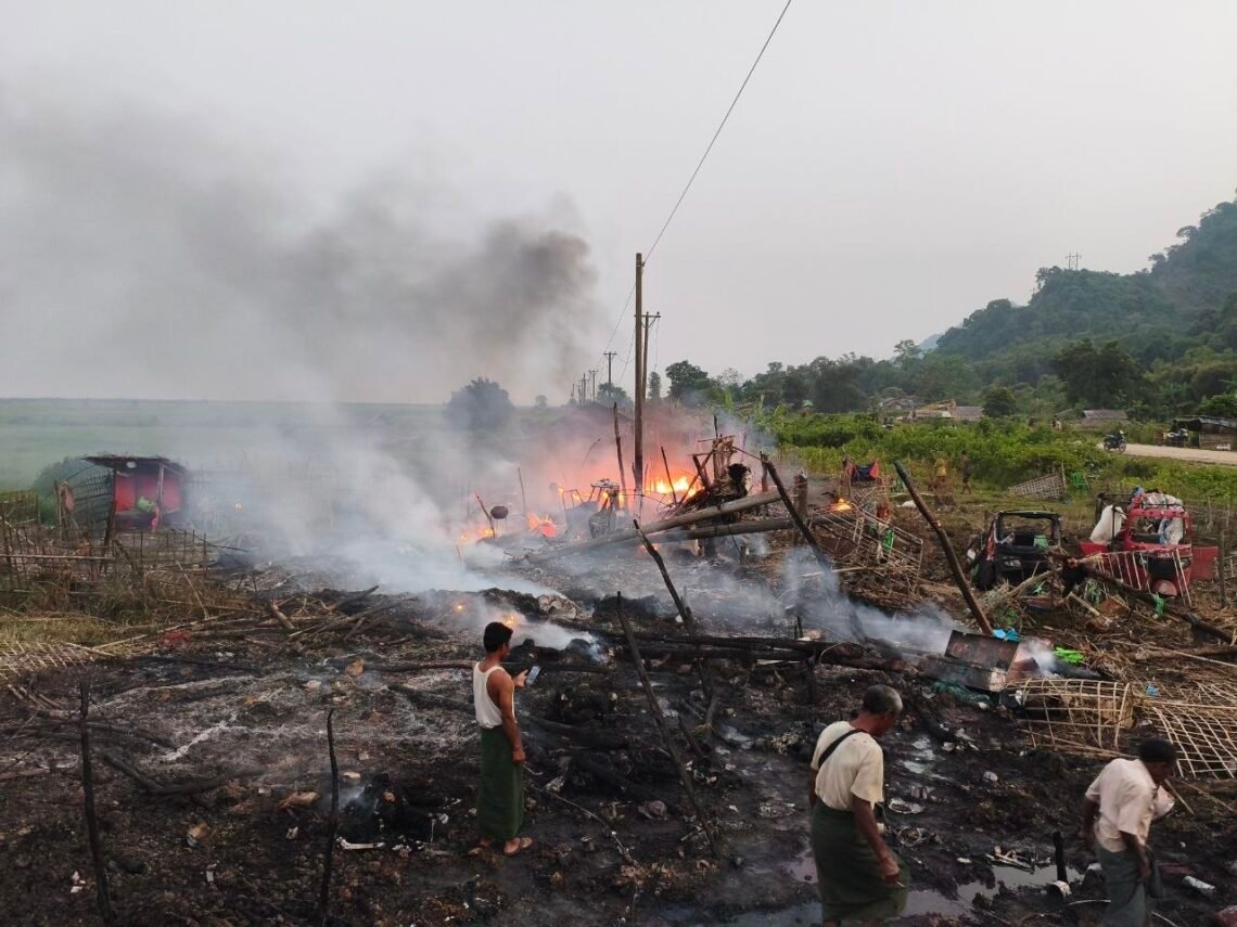 ဓာတ်ပုံ - AA