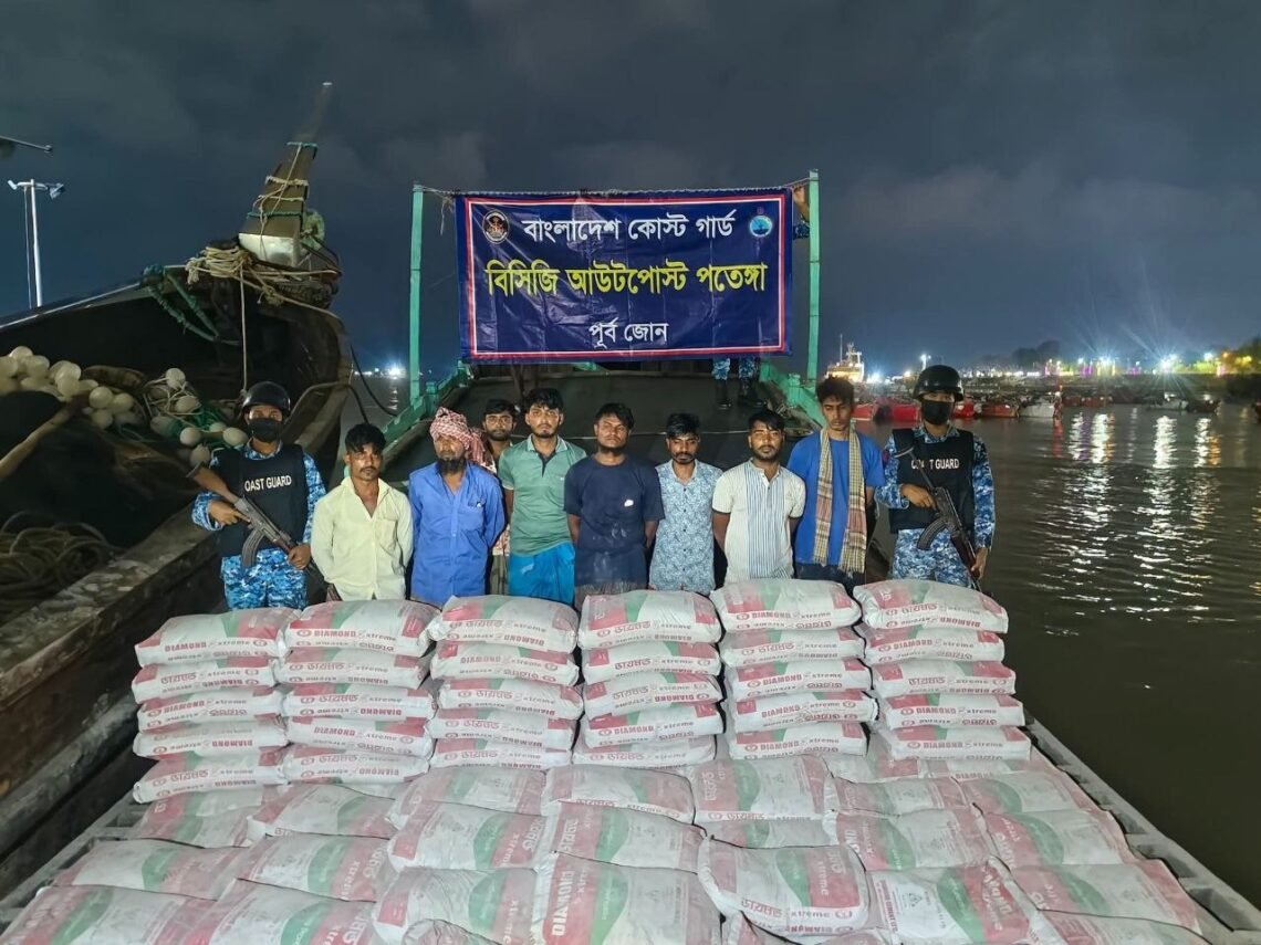 ​ဓာတ်ပုံ - ဘင်္ဂလားဒေ့ရှ် ကမ်းခြေစောင့်တပ်